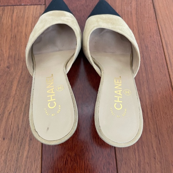 AUTHENTIC Chanel Suede Pointed Toe Kitten Heels 38 - Picture 5 of 13